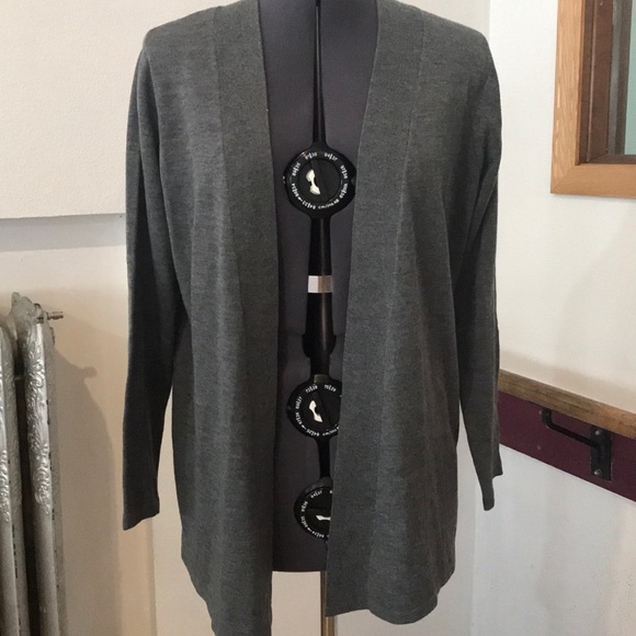John + Jenn Sweaters - John & Jenn cardigan Sz S